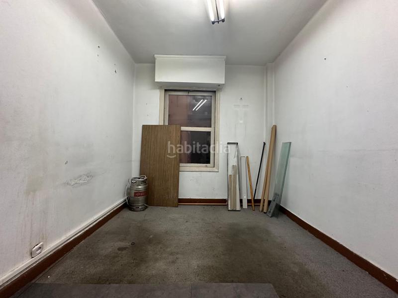 Foto 79b3f238-3a89-4434-b272-b992d22035a6. Alquiler oficina  en alquiler en el centro ideal profesionales, gran visibilidad en Santander