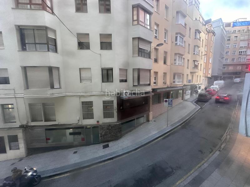 Foto c0db43f2-3f49-448d-becb-626ecfb9ef64. Alquiler oficina  en alquiler en el centro ideal profesionales, gran visibilidad en Santander