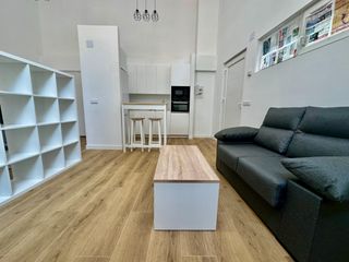 Lloguer Estudi a Numancia - San Fernando. Bonito estudio recién reformado junto a numancia