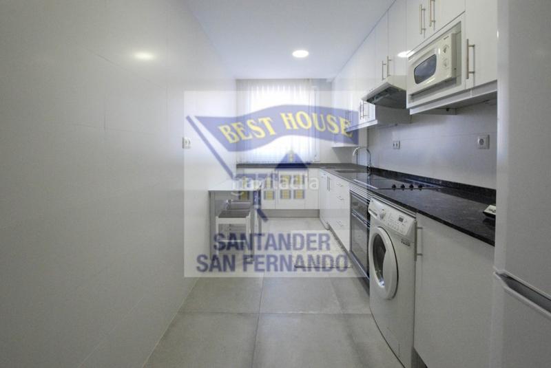 Foto 85786d56-cfbd-4703-be5a-4aa9c3f792b9. Rent flat with heating in Numancia - San Fernando Santander