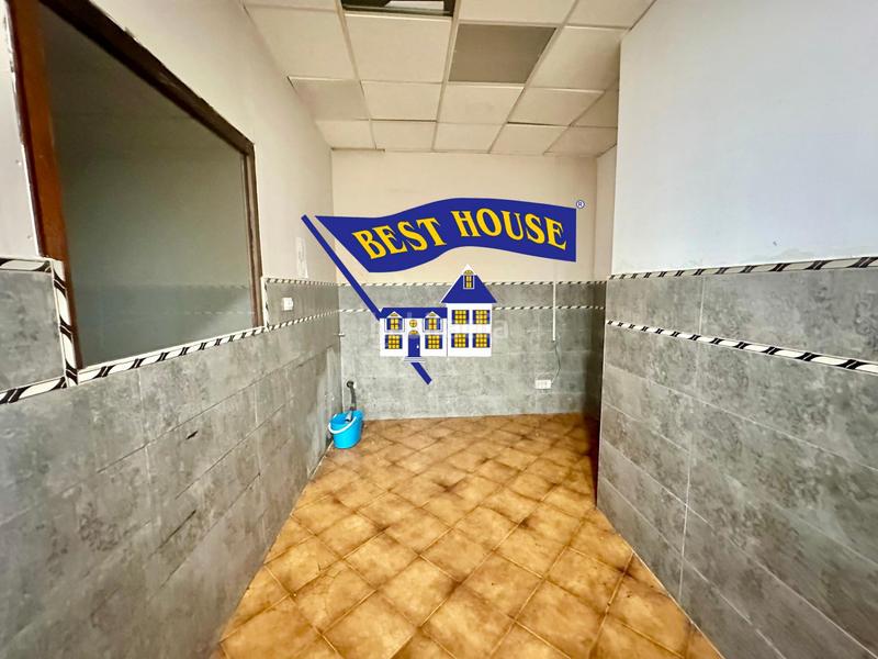 Foto 18e67430-5505-44ab-8fce-63635fd03e6f. Location local commercial dans Cuatro Caminos Santander