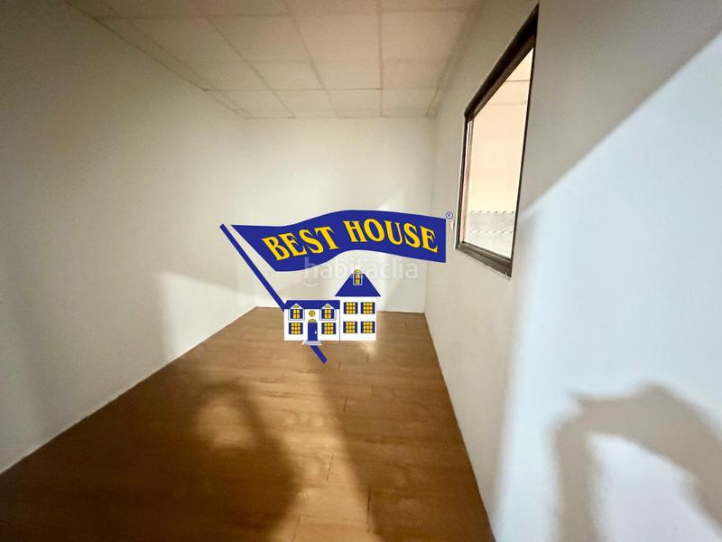 Foto 4a1449cb-ce6c-4cd2-8ad8-792e8b5fa54d. Miete geschäftsraum in Cuatro Caminos Santander