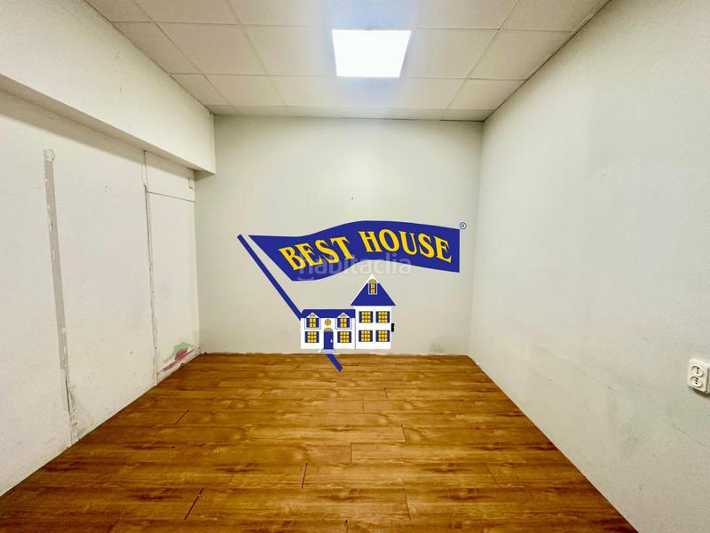 Foto a962c194-371b-46d5-966d-7c11d04428f4. Rent business premise in Cuatro Caminos Santander