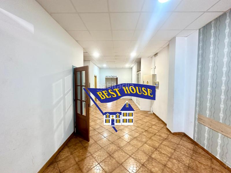 Foto fc4c9182-9373-43bb-9bde-2980b406ae96. Rent business premise in Cuatro Caminos Santander