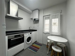 Miete Etagenwohnung in Centro - Ayuntamiento. Alquiler de vivienda habitual, junto al ayuntamiento con ascenso