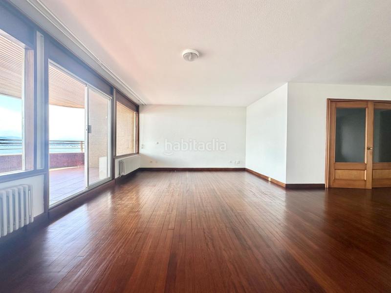 Foto 77bc9304-765a-49c2-bbf9-5d34176ad551. Location appartement avec chauffage parking dans El Sardinero Santander
