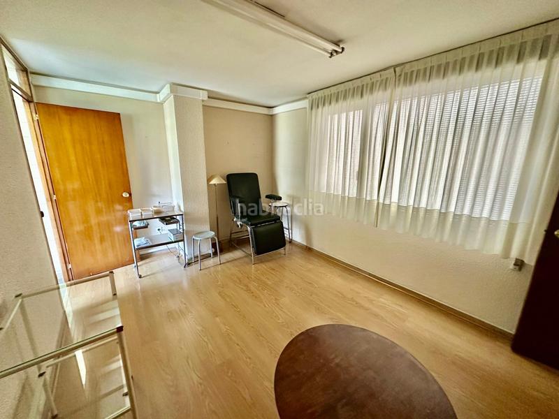 Foto bfb352c0-f370-4e4d-ad39-5503bee6d629. Location bureau dans Centro - Ayuntamiento Santander