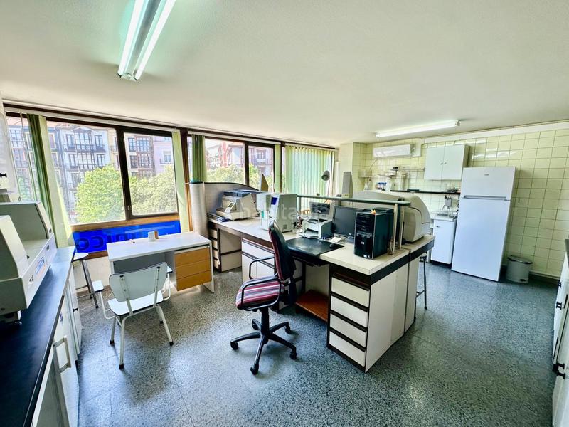 Foto d46787bd-4bca-4ddf-a95c-29b7c712cdc5. Location bureau dans Centro - Ayuntamiento Santander