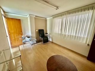 Rent Office space in Centro - Ayuntamiento. Oficina junto al ayuntamiento