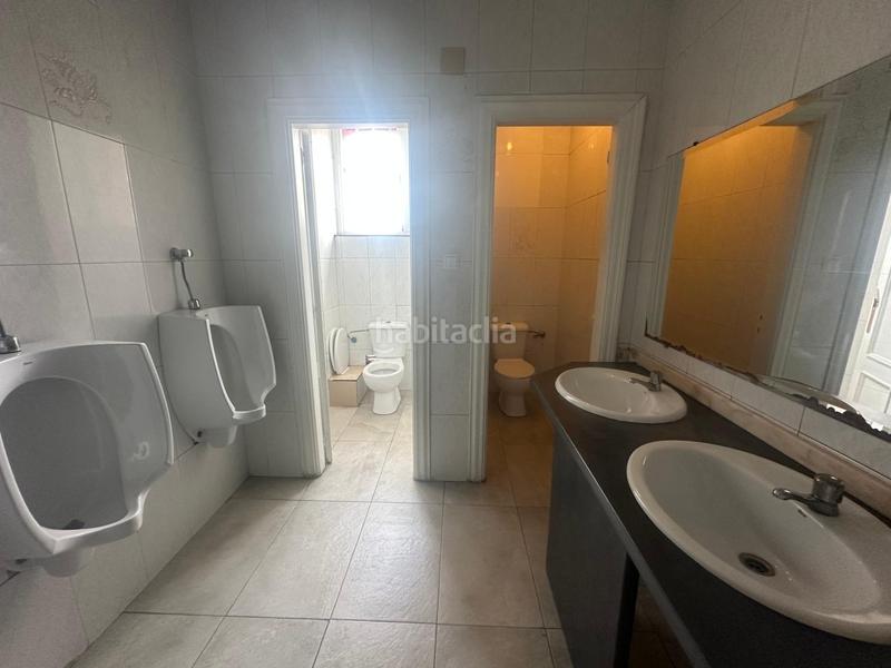 Foto d5018daf-c352-4c89-82c9-fb324778bad0. Büro in Alisal - San Román Santander