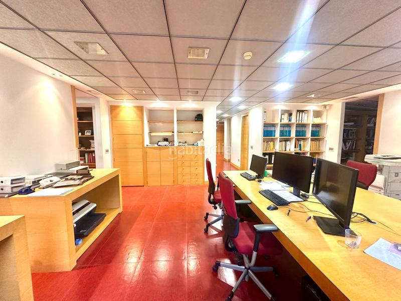 Foto 6deba214-a6b6-47a7-a4a4-86a8e50d17c8. Ufficio in El Sardinero Santander