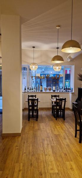 Foto 645391fa-8d5d-4ff6-bd7f-5c173514c76d. Traspàs local comercial a Puerto Chico Santander