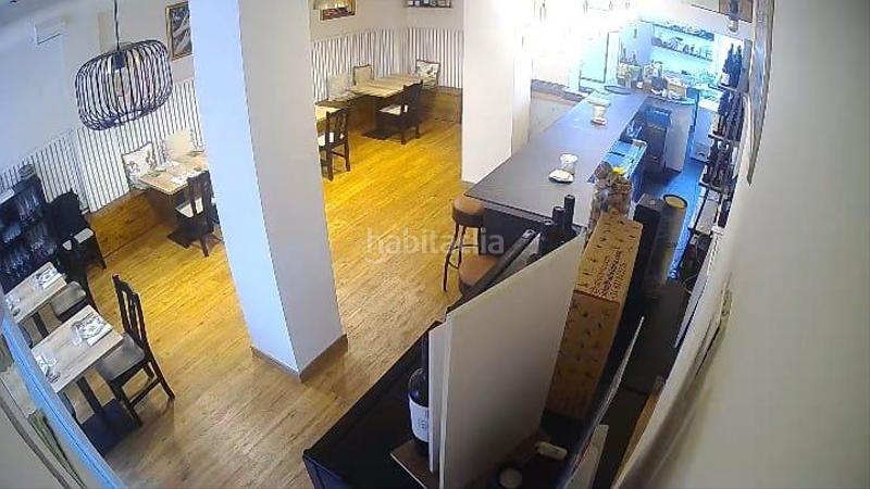 Foto c3967e5f-285f-43a8-b5ff-9fc723e8ba2a. Traspaso local comercial traspaso negocio de hostelería en Santander