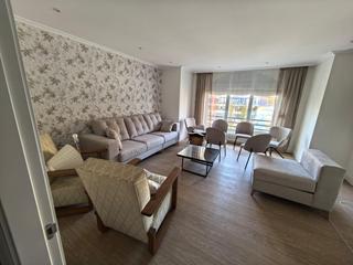 Location Appartement à Puerto Chico. Precioso piso en alquiler de temporada en castelar