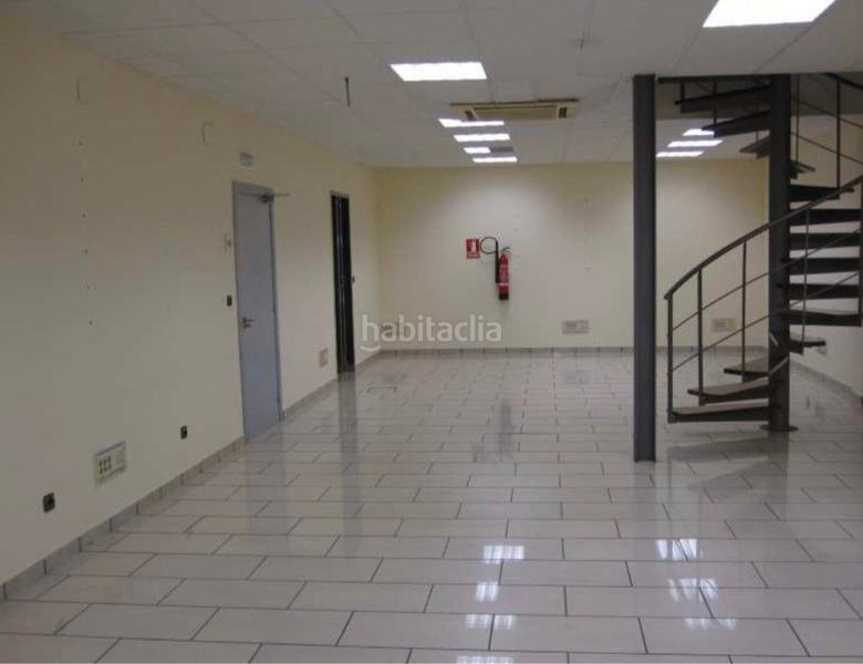 Foto ef9b1cac-6269-4bc3-b4fe-bff380132ffc. Alquiler oficina edificio de oficinas de primer nivel en Santander