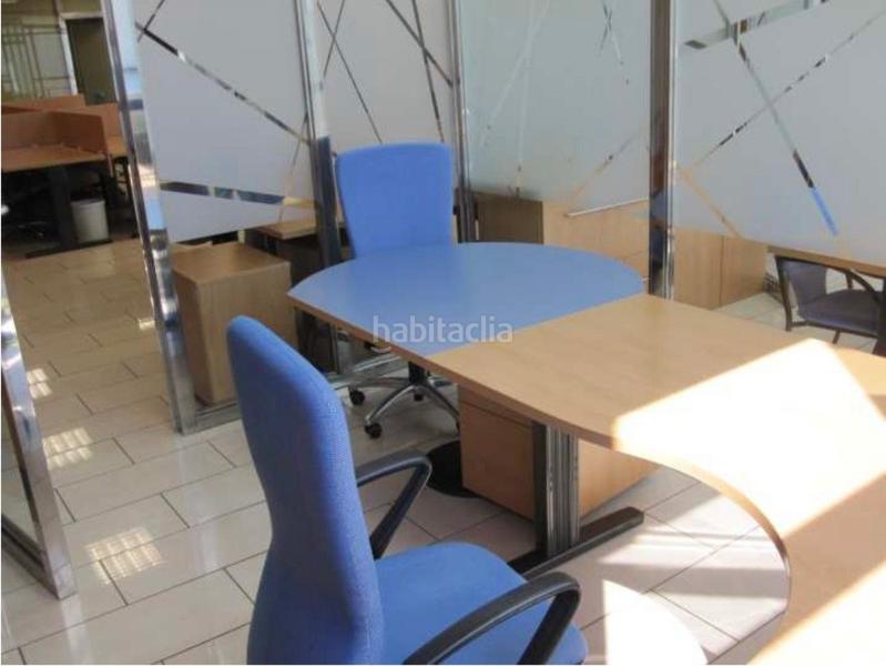 Foto 0114a105-592b-454e-a2e2-eb654f29f8d8. Location bureau avec chauffage parking dans Alisal - San Román Santander