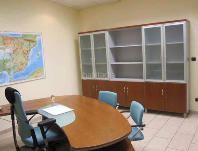 Foto 941065ca-7a7f-44a3-9d92-debc3311cbdb. Location bureau avec chauffage parking dans Alisal - San Román Santander