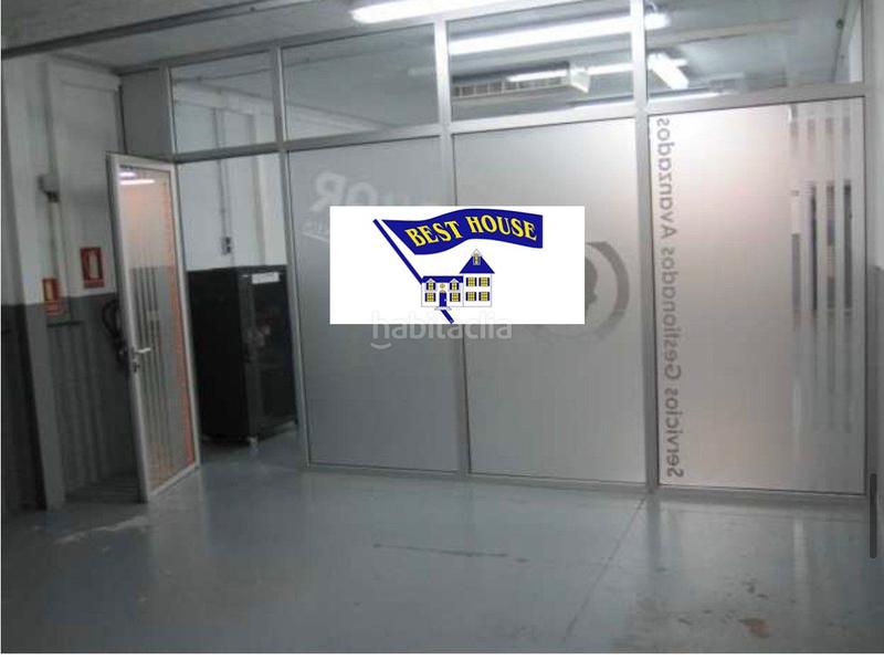 Foto 1040c144-50e4-422b-867a-cc3b3d0ec93b. Rent office space with heating parking in Alisal - San Román Santander