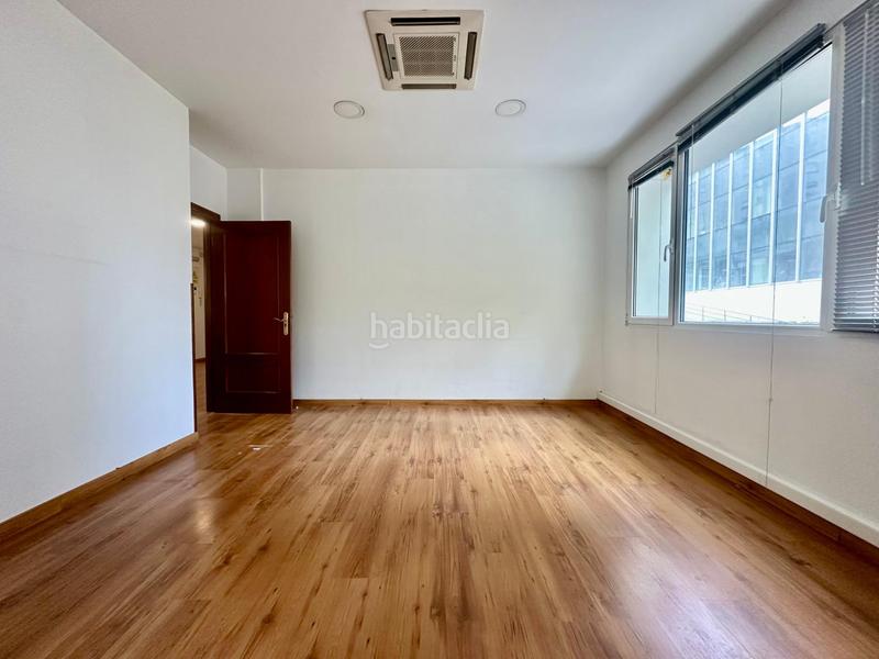 Foto 1263991a-c9ec-4836-ac24-52c3c62ffd8d. Affitto ufficio in Numancia - San Fernando Santander