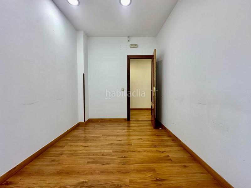 Foto 2373a472-89b2-4a3c-9ecf-3a10f8c5cc2c. Affitto ufficio in Numancia - San Fernando Santander