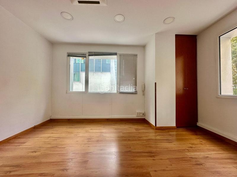 Foto a7be9814-db27-40c1-ad67-3d35fd554a9f. Affitto ufficio in Numancia - San Fernando Santander