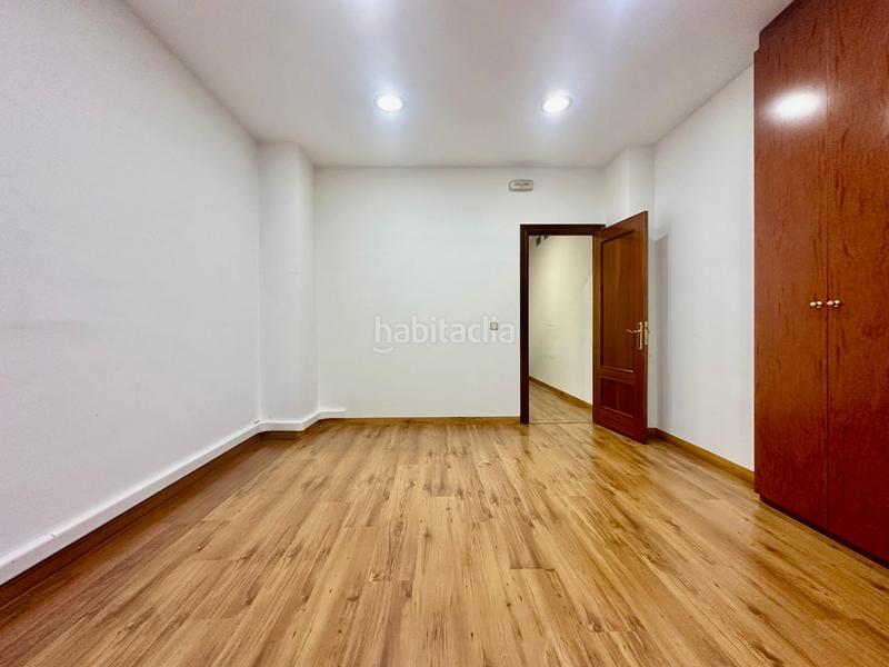 Foto c3dbd3ef-76df-4df9-8587-8cf32e506715. Affitto ufficio in Numancia - San Fernando Santander