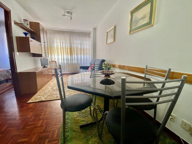 Foto 3f73ff06-8107-4550-8ab3-5380a32cd10b. Alquiler piso  céntrico con terraza amplia. en Santander