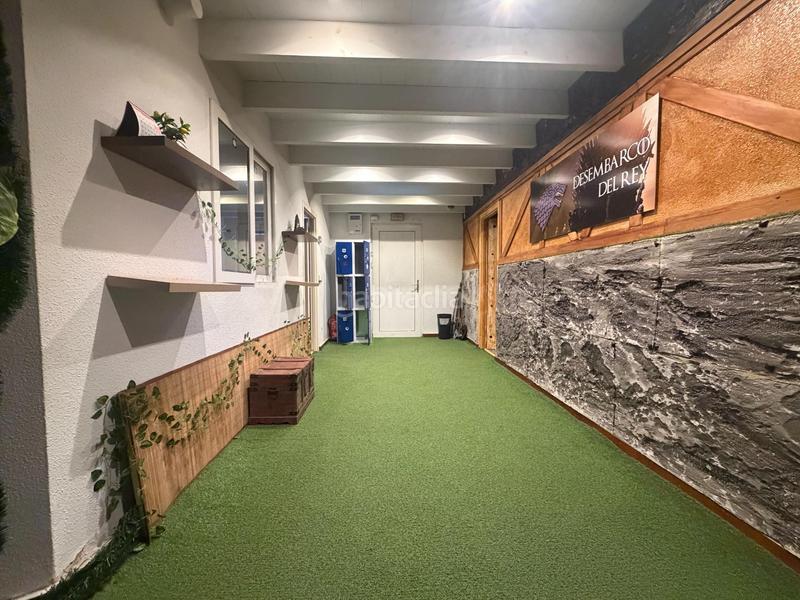 Foto 57980fa8-4a8b-4a61-aeb1-43b956dfb21c. Rent business premise in Puerto Chico Santander