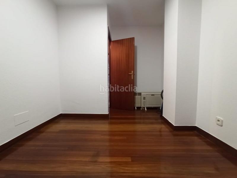 Foto 2e9dc7e5-bf3f-4146-9a6d-fff2008f7d80. Rent apartment in Puerto Chico Santander