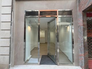 Miete Geschäftsraum in Centro - Ayuntamiento. Local comercial en buena zona y con reforma a gusto del interesa