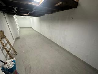 Miete Autoparkplatz in Cuatro Caminos. Garaje cerrado en cuatro caminos