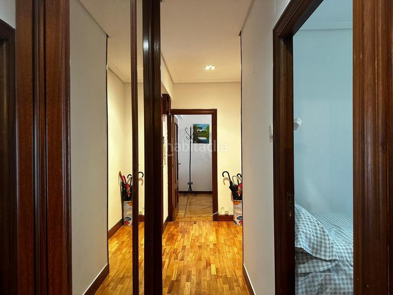 Foto 998cfd7c-6bff-4d31-b048-ac0c239e9897. Flat in Numancia - San Fernando Santander