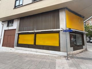 Affitto Locale commerciale in Cuatro Caminos