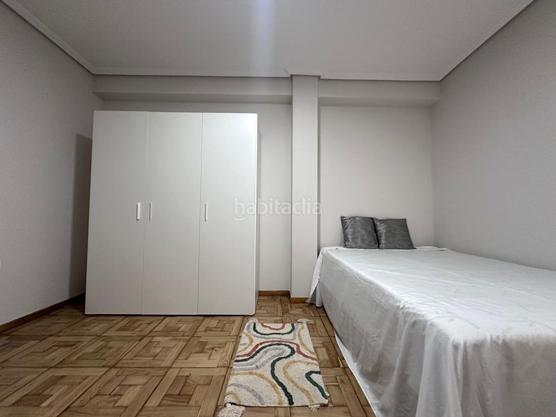 Foto 77b03a60-ae54-4198-b06d-f6c681498d6d. Rent flat with heating in Numancia - San Fernando Santander