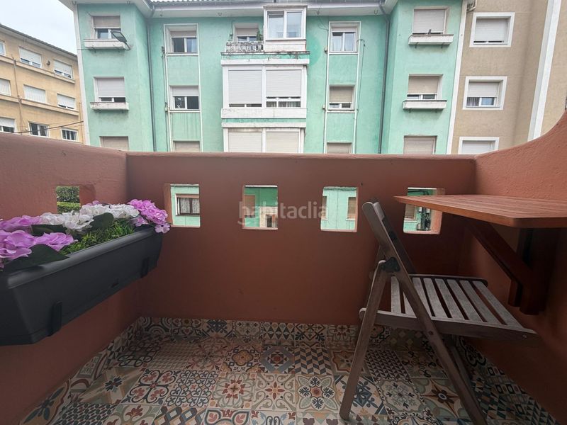 Foto 15bee4bd-f9d8-4d99-b2ce-44acca481c06. Rent flat with heating parking in Cuatro Caminos Santander