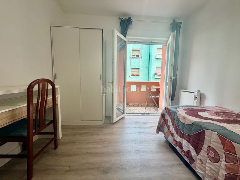 Foto 26b62b6e-f175-4609-809b-4481a4047b47. Rent flat with heating parking in Cuatro Caminos Santander