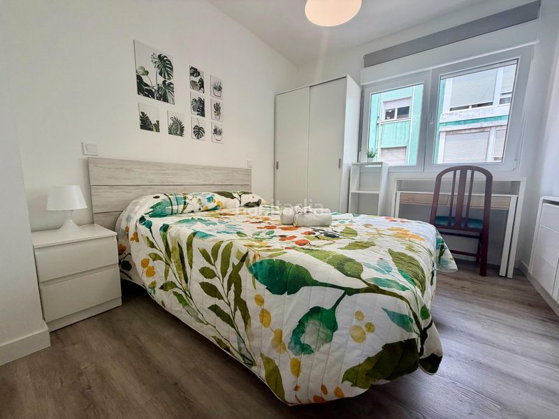 Foto 3c809e02-3bfd-4d64-b2ce-4d5c8b2224aa. Rent flat with heating parking in Cuatro Caminos Santander