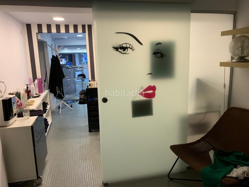 Foto 15694743-b4d1-42ca-bc34-8595bd83acf2. Alquiler local comercial local muy céntrico con visibilidad y en muy buen estado en Santander