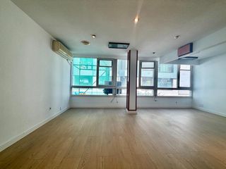 Miete Büro  Calle amós de escalante. Oficina en santander junto al ayuntamiento