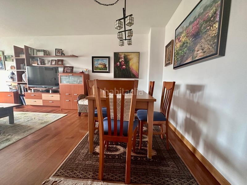 Foto 575bfe54-d1f5-410c-a312-55b6b39ee195. Location appartement avec chauffage parking piscine dans Santander