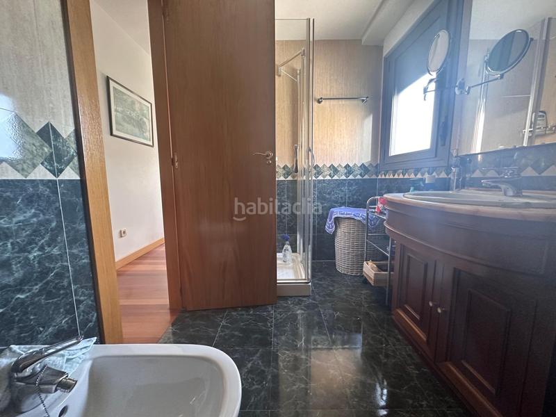 Foto 9a9a9098-c3fc-402e-aa3b-2a9a4a3a9442. Location appartement avec chauffage parking piscine dans Santander