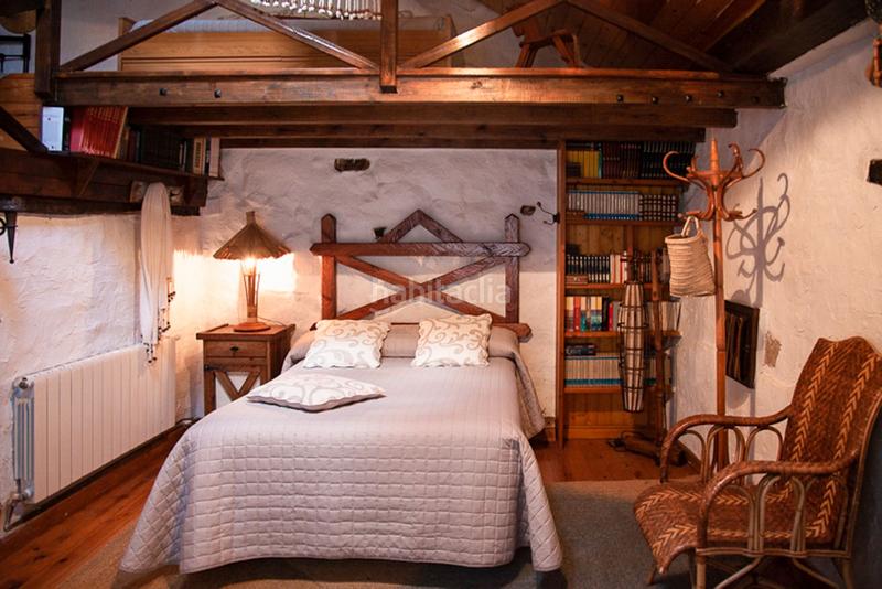 Foto 0199d49e-0281-4fd2-97a3-b3fe85211bfc. Casa bifamiliare in Santiurde de Reinosa