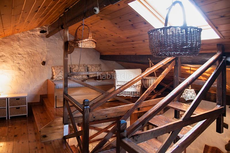 Foto 309b6822-6073-41af-96f7-81dd115ba473. Casa bifamiliare in Santiurde de Reinosa