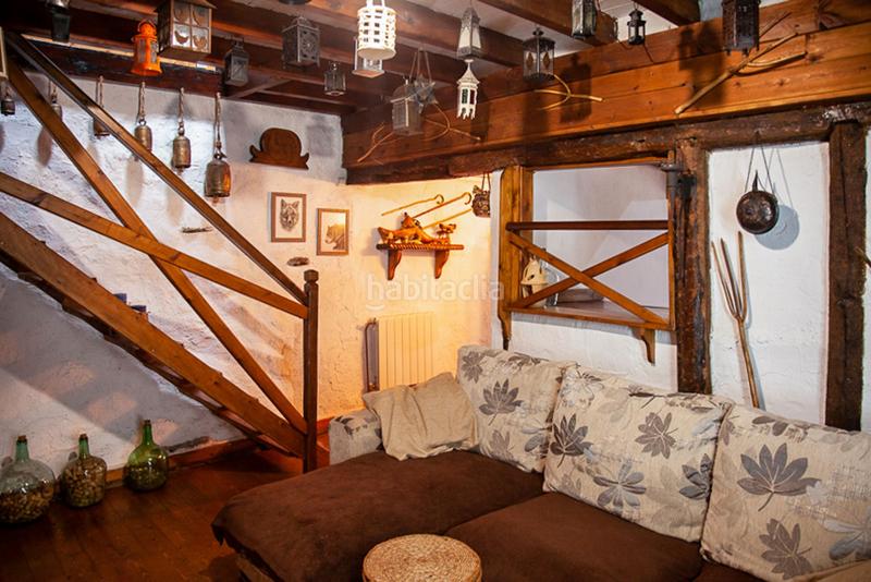 Foto abd5b78f-2486-4929-9dd0-6be7475127e4. Casa bifamiliare in Santiurde de Reinosa