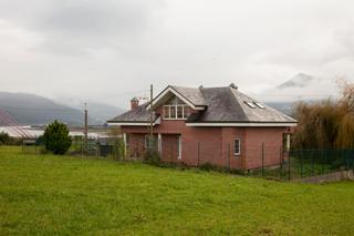 Xalet a Calle la mies 5. Chalet individual con jardín de 608 m²