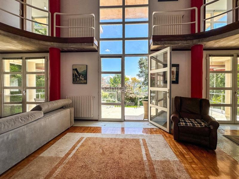 Foto 431e4583-9210-4a7c-977a-e7855eba3fe8. Xalet amb xemeneia calefacció aparcament piscina a Piélagos