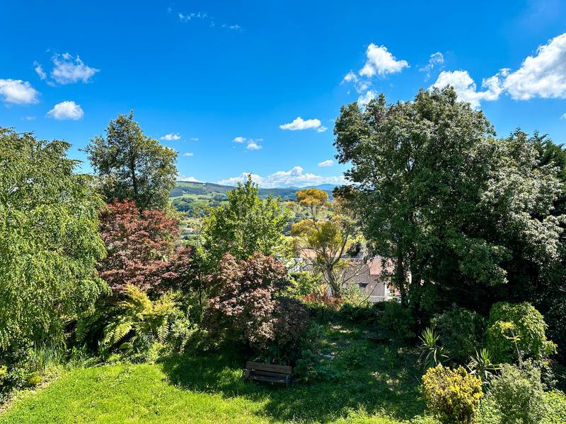 Foto 7d189337-0ef7-4aac-a66f-f193bc83664b. Xalet amb xemeneia calefacció aparcament piscina a Piélagos