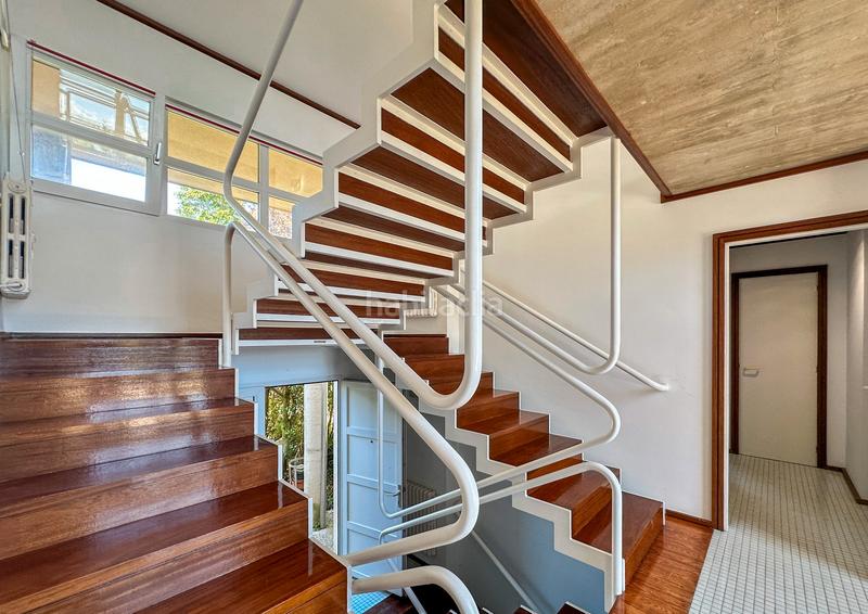 Foto acacab44-bd92-415b-8130-0cc799f850c3. Xalet amb xemeneia calefacció aparcament piscina a Piélagos