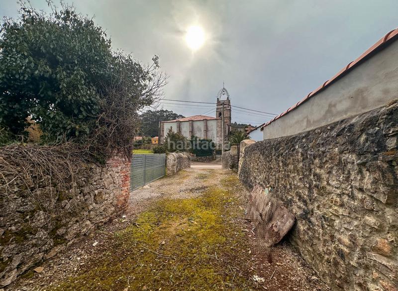 Foto dd2dffbc-9f1a-49b5-8793-4398f6258e62. Terreny residencial a Alfoz de Lloredo