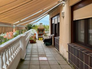 Planta baixa  Calle el puente. Planta baja con terraza de 28 m²